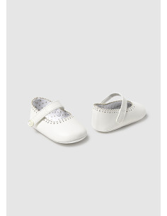 Pantofi clasici nou-nascut