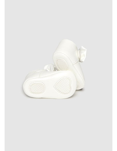 Pantofi cu fundita nou-nascut