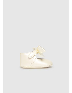 Pantofi nou-nascut off-white