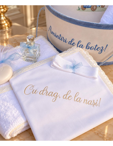 Set Cufar Baietel si Lumanare pentru botez