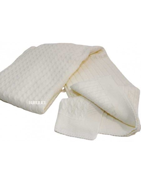 Patura crosetata ivory bebe