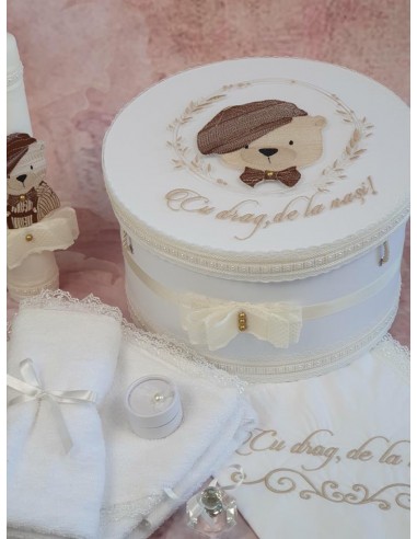 Trusou botez urs-maro