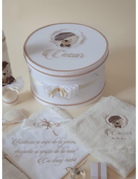 Trusou botez urs-maro